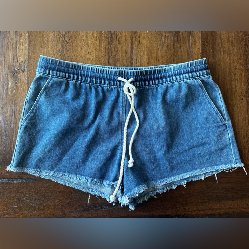 Aerie Women's Blue Denim Drawstring Frayed Hem Shorts- size Medium
